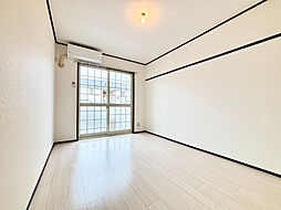 サウンド・ピア 0105 1階1Kのリビング/ダイニング