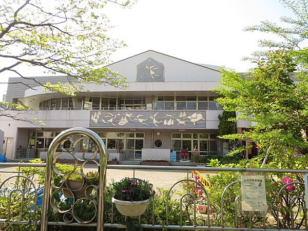 周辺を拡大表示