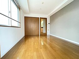 ルージュ・ウェル 0301 3階1Kのリビング/ダイニング