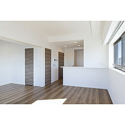 アリア・ソワン・エスプラス一之江 0405 4階2LDKのリビング/ダイニング