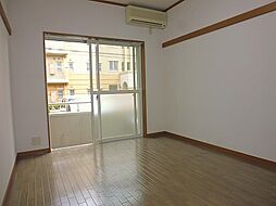 ウエスト壱番館 0102 1階1Kのリビング/ダイニング