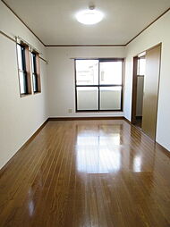 アイランドIII 0101 1階1LDKのリビング/ダイニング