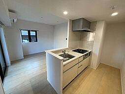 Ｃｉｔｙ　Ｒｉｖｅｒ 0101 1階1LDKのリビング/ダイニング