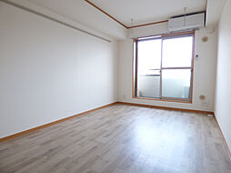 ラテル松山 0302 3階1Kのリビング/ダイニング