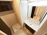洗髪洗面化粧台