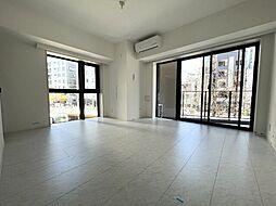 ROYAL BLISS Asakusa 301 3階ワンルームのリビング/ダイニング