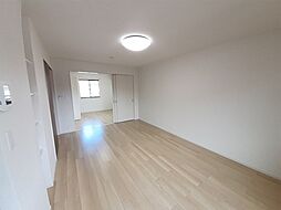 離宮III 203 2階1LDKのリビング/ダイニング