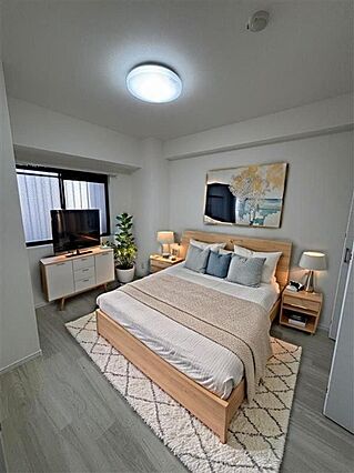 室内の家具、家...