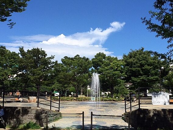 公園「行徳駅前...