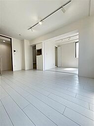 ＬＵＯＲＥ文京千石 4階1LDKのリビング/ダイニング