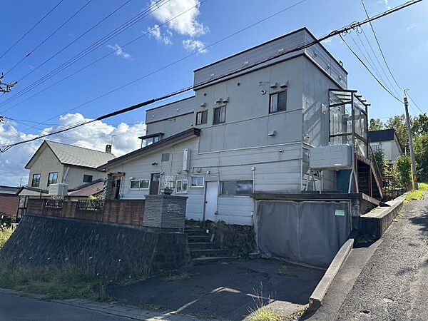 長橋貸家 ｜北海道小樽市長橋4丁目(賃貸一戸建5LDK・--・207.98㎡)の写真 その1