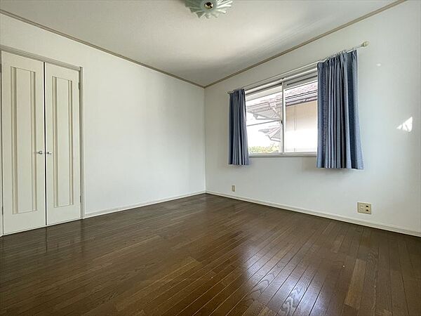 detached 埼玉県白岡市新白岡1丁目

地図を見る