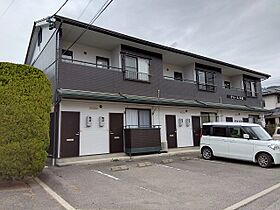 チャーム小萩  ｜ 長野県岡谷市長地小萩2丁目（賃貸アパート2K・2階・49.26㎡） その1