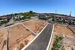 ゆったり道路面の角地　ブリエガーデン新光第4