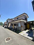 現地現況写真 上物あり更地渡しです