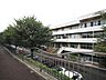 周辺：入間市立東金子中学校 790m