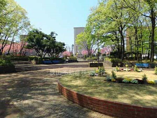 周辺を拡大表示