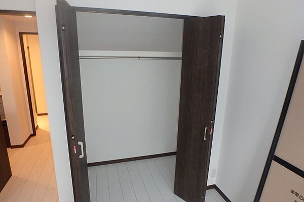 ヴィラ鴻巣 202｜埼玉県鴻巣市雷電1丁目(賃貸マンション1R・2階・33.70㎡)の写真 その5