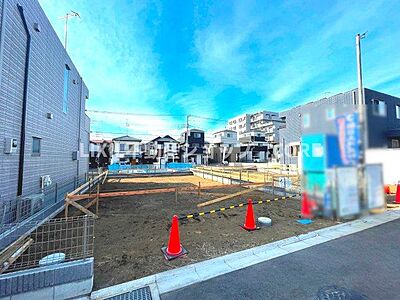 外観：小田急線「小田急相模原」駅バス13分！スーパーやコンビニが近く毎日のお買い物便利です。