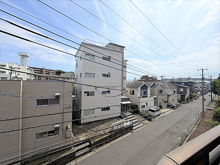 【眺望】閑静な住宅街にございます!