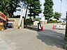 周辺：さいたま市立岩槻中学校　980ｍ