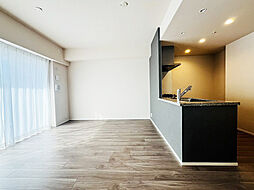 ルネ市川国府台 3LDKのリビング/ダイニング