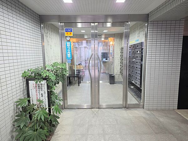 エントランスを拡大表示