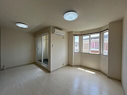 ピュアハート 205 2階2LDKのリビング/ダイニング