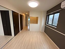 プレジール人来田 205 2階2LDKのリビング/ダイニング