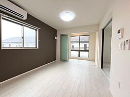 ベルスーズ 201 2階2LDKのリビング/ダイニング