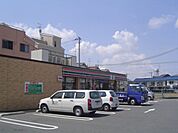 セブンイレブンまで825ｍ