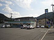 ファミリーマート北区五社インター店まで1、271ｍ