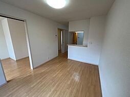 スカイム 205 2階2DKの室内