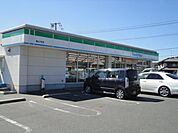 ファミリーマート福山千田店（コンビニ）まで1、056ｍ