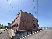 外観写真（昼）