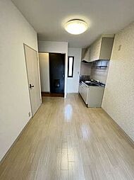 ディアス余戸　Ｂ棟 B0202 2階2DKのリビング/ダイニング