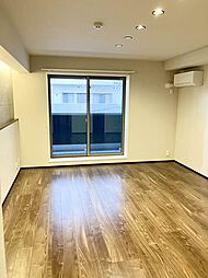 ルポ　マノワール 302 3階ワンルームのリビング/ダイニング