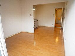 プリムローズ A0206 2階2DKのリビング/ダイニング