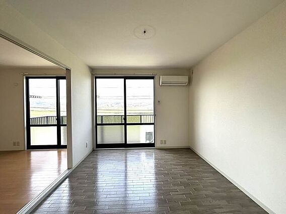 モアハウス_内装_0