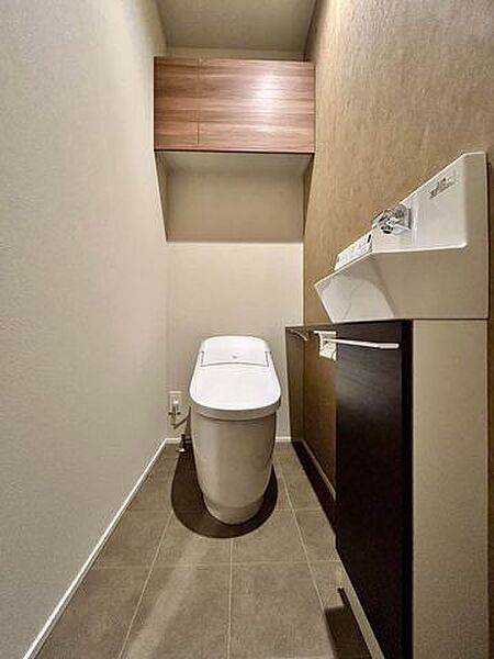 Ｅｌｅｎａ大江