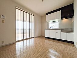 Ｍレーペン　Ａ棟 A0201 2階3DKのリビング/ダイニング