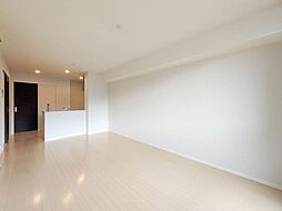 クレストールアベニュー　I棟 A0202 2階2LDKのリビング/ダイニング