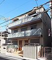 シャーメゾン小路東