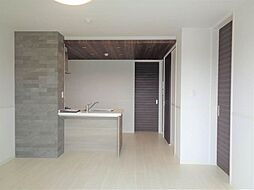 シャーメゾン　ルイ 0201