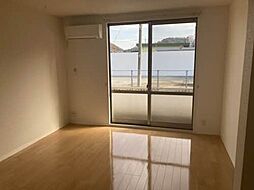 エム　フローラ 0101 1階2DKのリビング/ダイニング