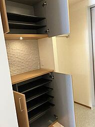 シューズボックス