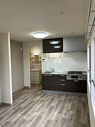 パ−クヒルズ左京ＣＤＥ C202 2階1LDKのリビング/ダイニング