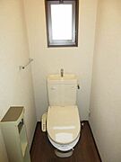 【トイレ】暖房洗浄便座付きのトイレなので冬でもあったか便座です