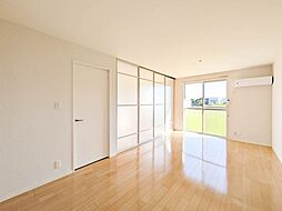 ブランシェＳ 0103 1階2LDKのリビング/ダイニング