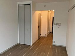 プリムヴェール 0103 1階ワンルームのリビング/ダイニング